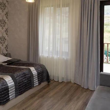 Hotel Diamond Kazbegi Exterior photo