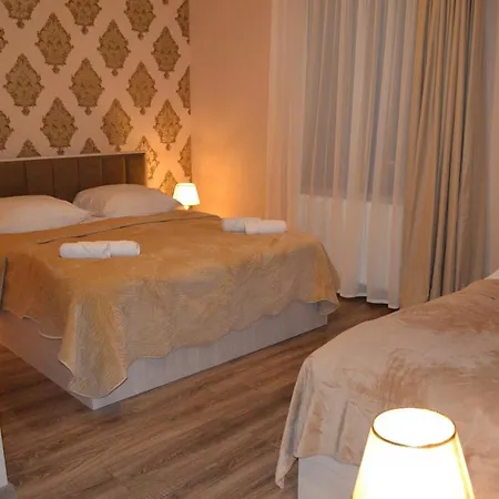 Hotel Diamond Kazbegi Exterior photo